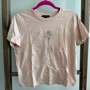 Pink Semi-Cropped Large Forever 21 Hand holding Rose TShirt
